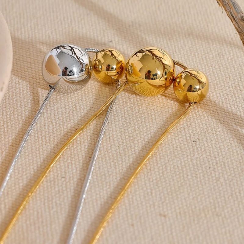 Ball Pendant Necklace