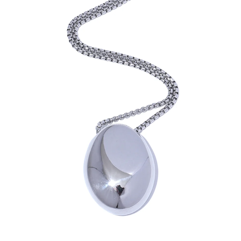 Oval Pendant Necklace