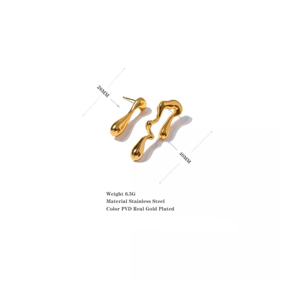 Jordyn Gold Waterdrop Stud Earrings