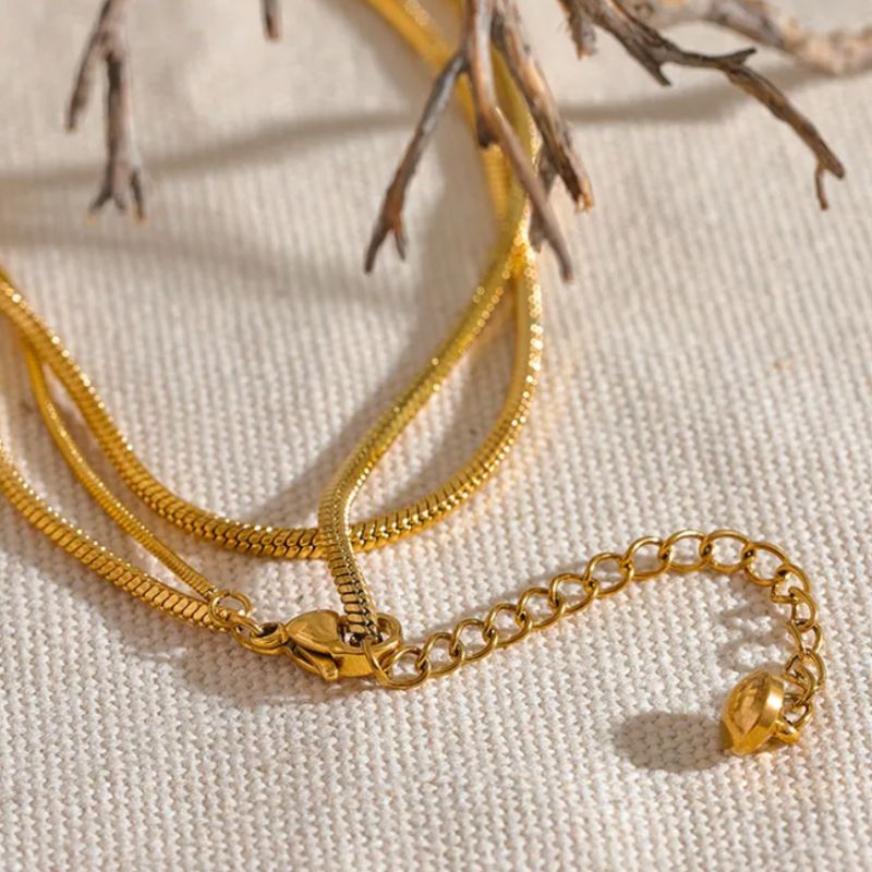 Giselle Overlay Natural Pearl Necklace