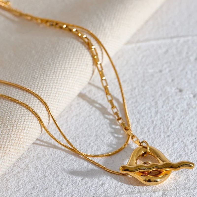 Double Layered Overlay Necklace