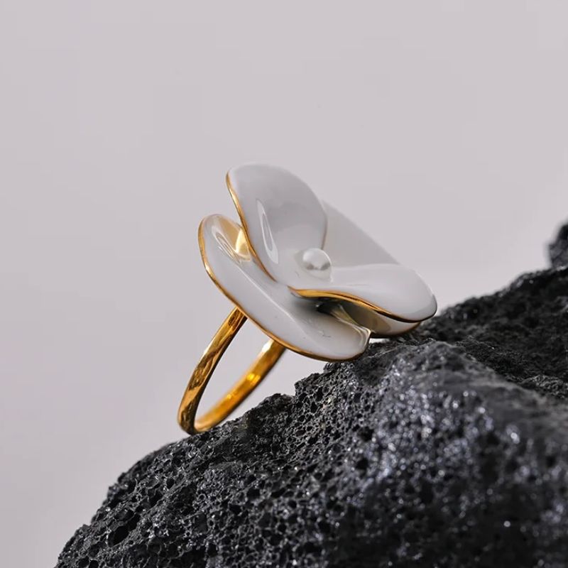 White Flower Adjustable Ring