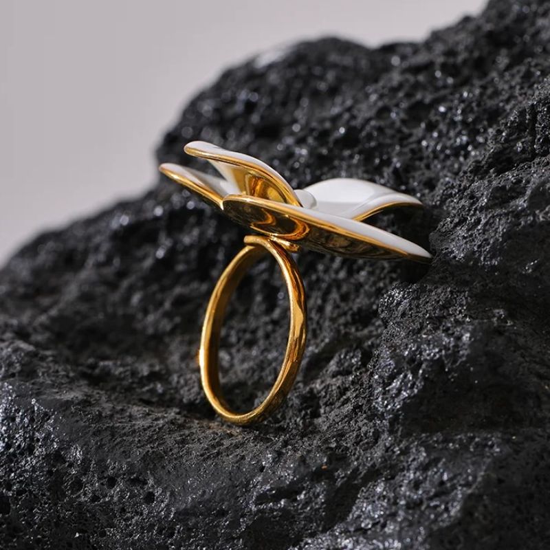 White Flower Adjustable Ring