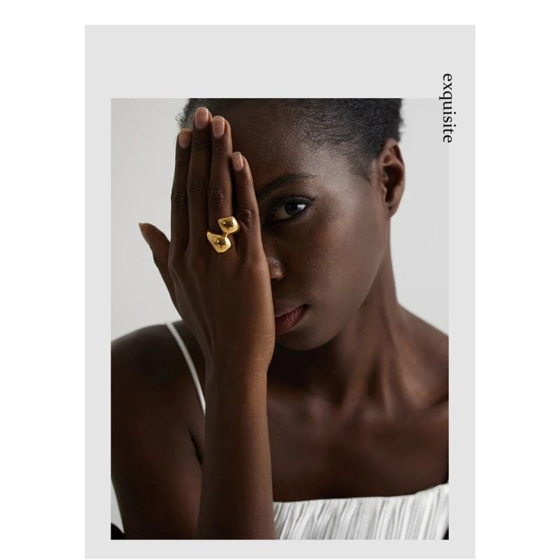 Kellie Crossover Chunky Gold Ring