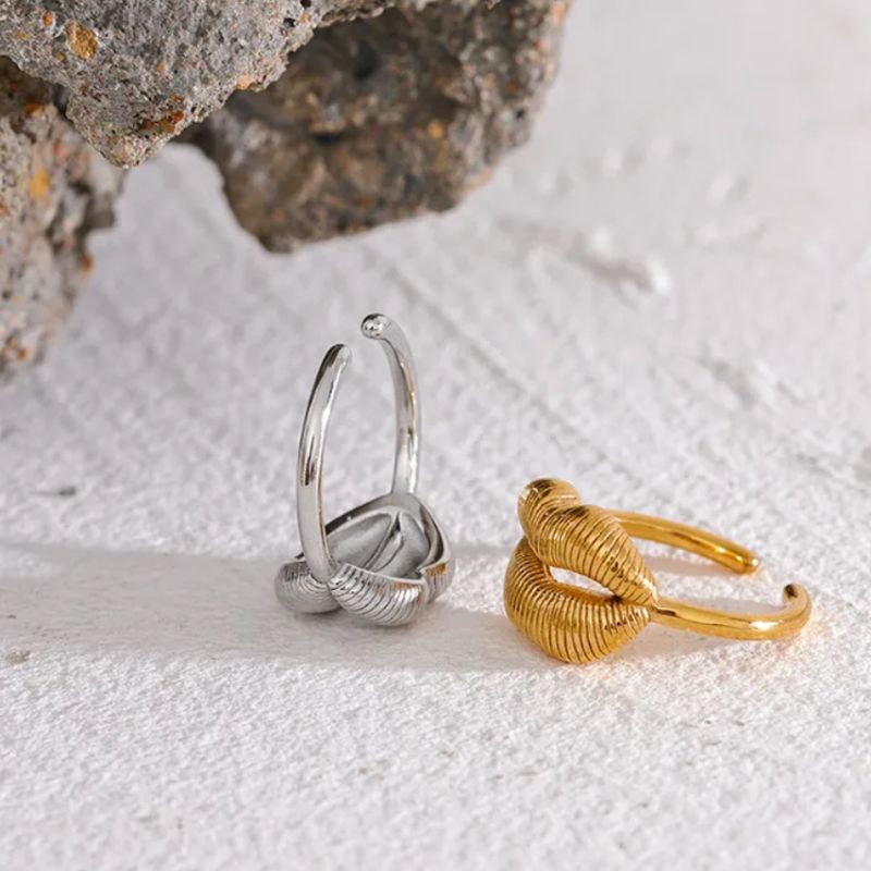Lianne Ring