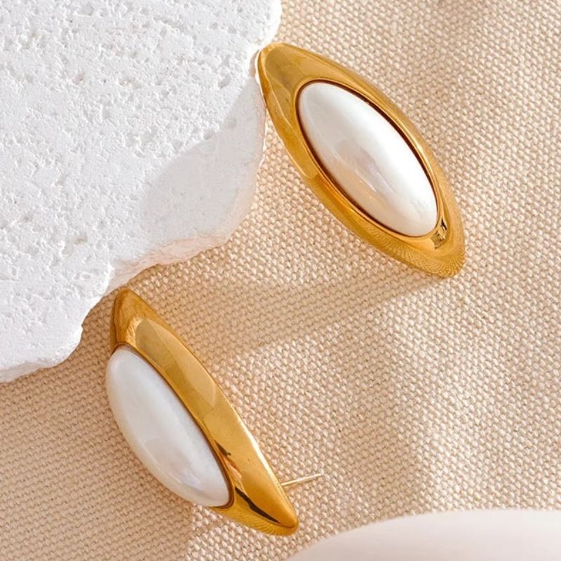 Oval Statement Stud Earrings