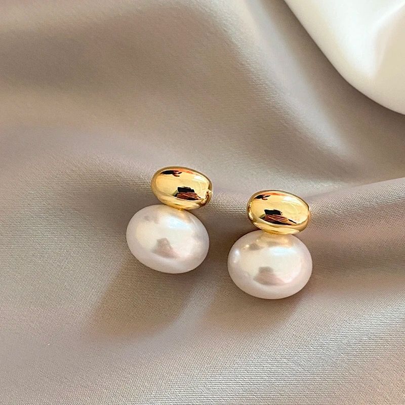 Christelle Pearl & Gold Stud Earrings