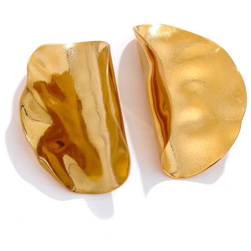 Amare 90's Vintage Folded Gold Earrings