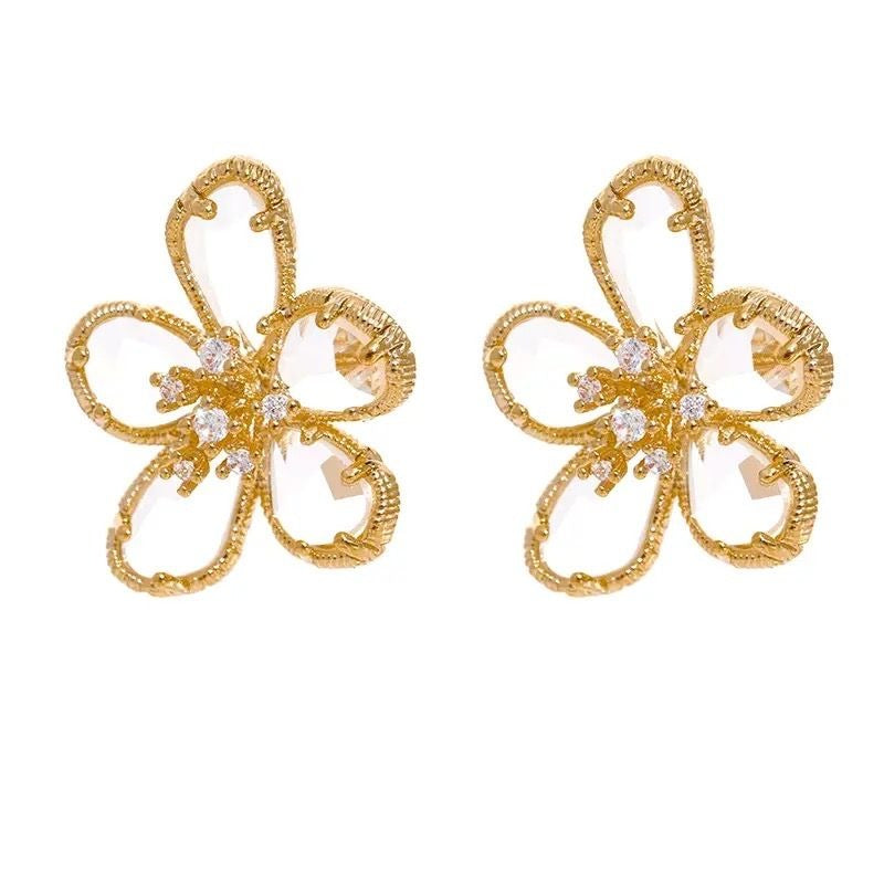 Halle Earring