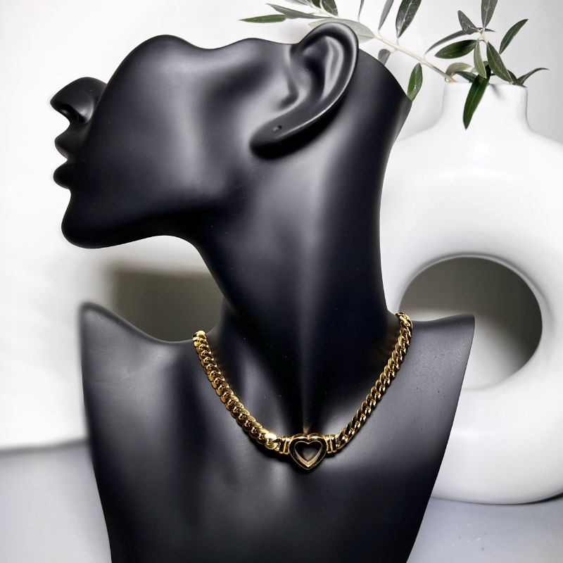Jenna Cuban Link Heart Necklace