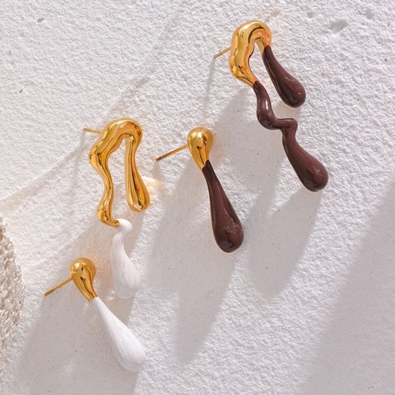 Jordyn Gold Brown Stud Earrings