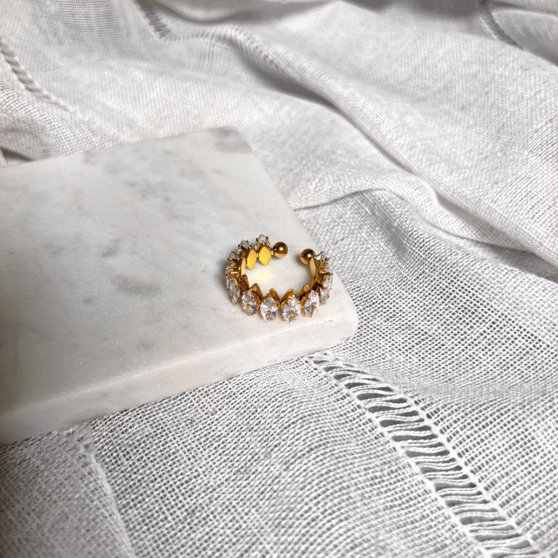 Kenzas Diamond Zirconia Ring